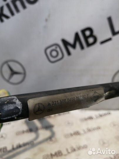 Трубка охлаждения гур Mercedes S-Class W221