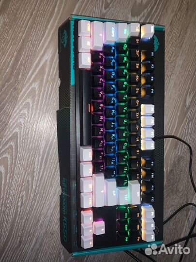 Игровая механическая клавиатура