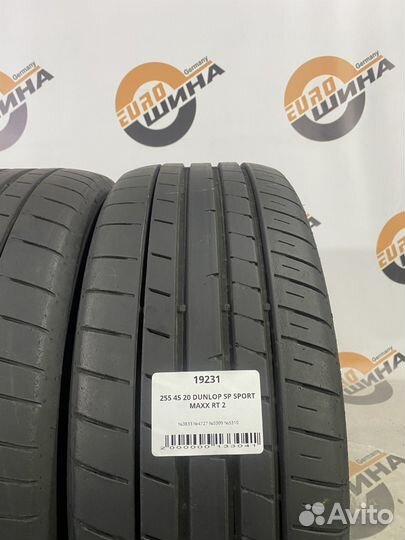Dunlop SP Sport Maxx RT 2 255/45 R20