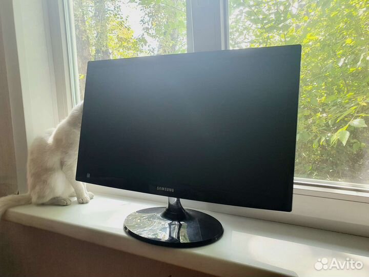 Монитор Samsung, 24 дюйма