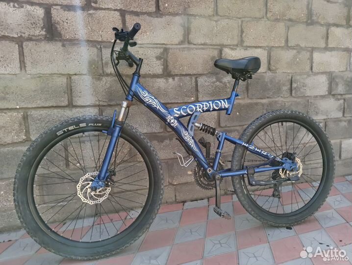 Велосипед scorpion 27.5