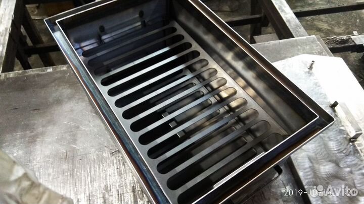 Коптильня для горячего копчения