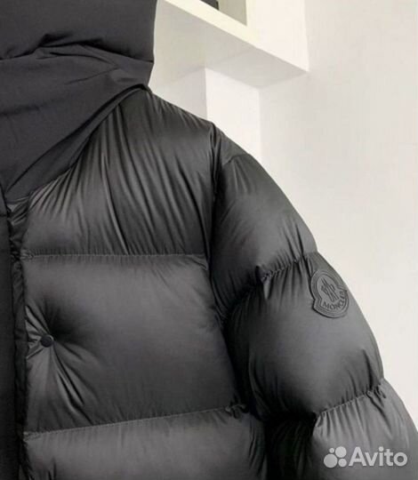 Пуховик Moncler Madeira