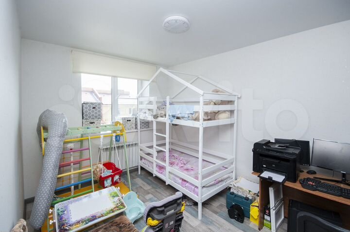 Таунхаус 55,6 м² на участке 1 сот.