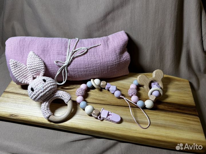 Набор на рождение, крещение с можжевел.бусинами