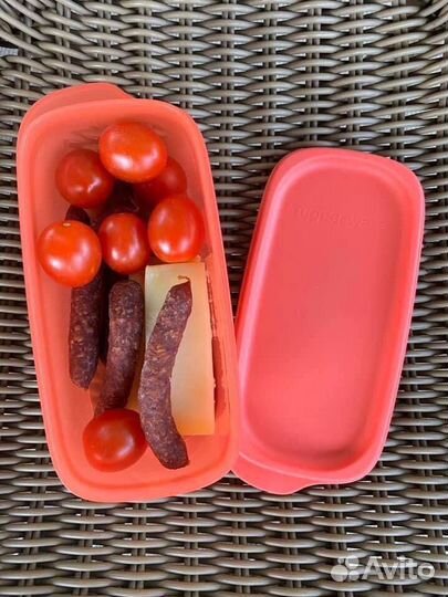 Контейнер tupperware новые штучно