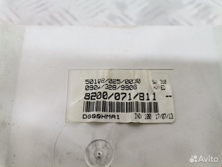 Щиток приборов (приборная панель) Renault Scenic