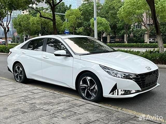 Hyundai Elantra 1.5 CVT, 2022, 48 000 км