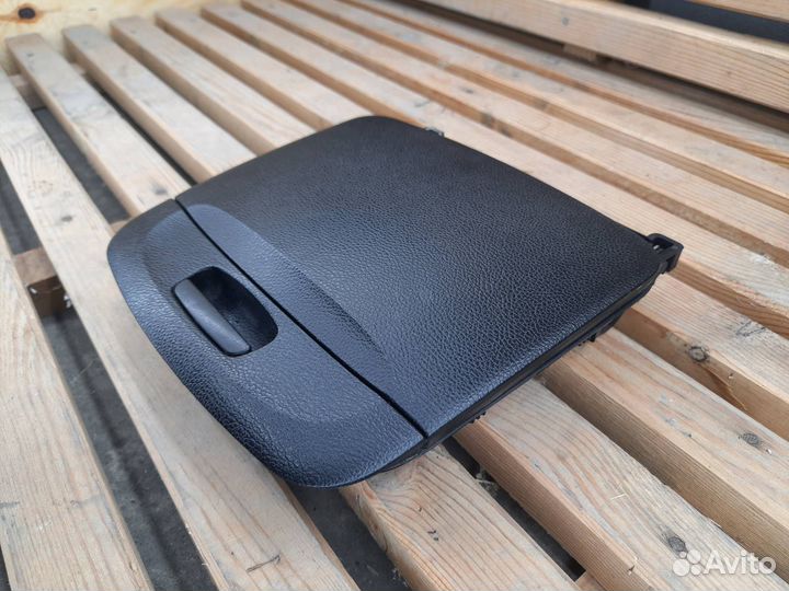 Бардачок SsangYong Actyon 2 2011 76570A34000