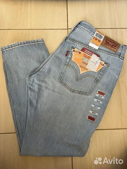 Джинсы Levis 501