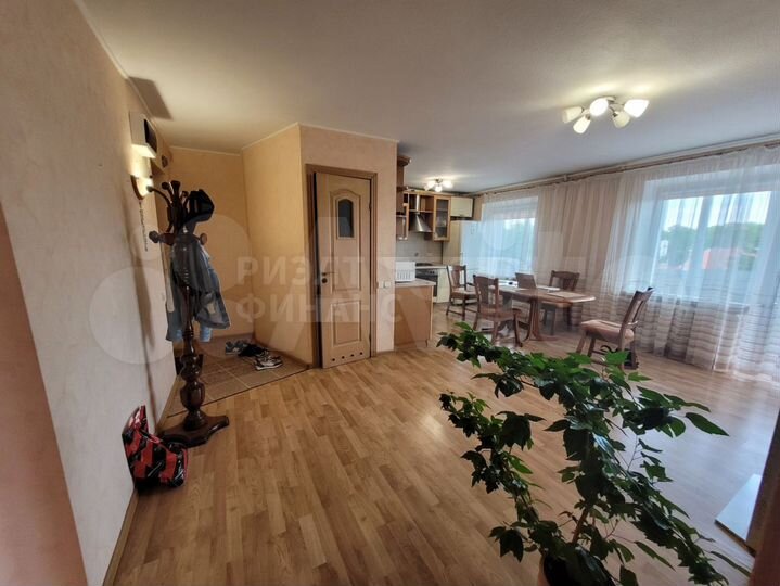 3-к. квартира, 80 м², 6/9 эт.