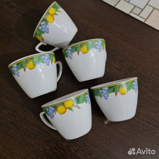 Фарфоровые чайные чашки/кружки