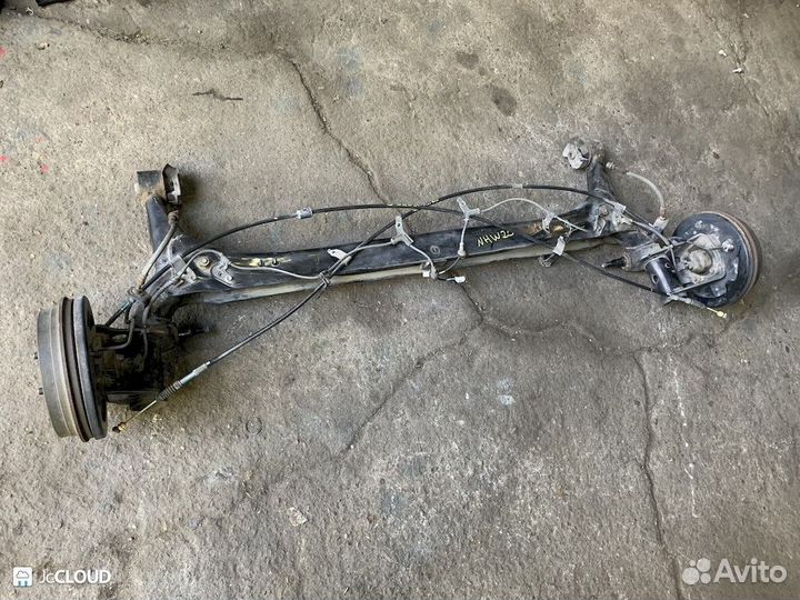 Тросик ручника на toyota prius NHW20 1nzfxe