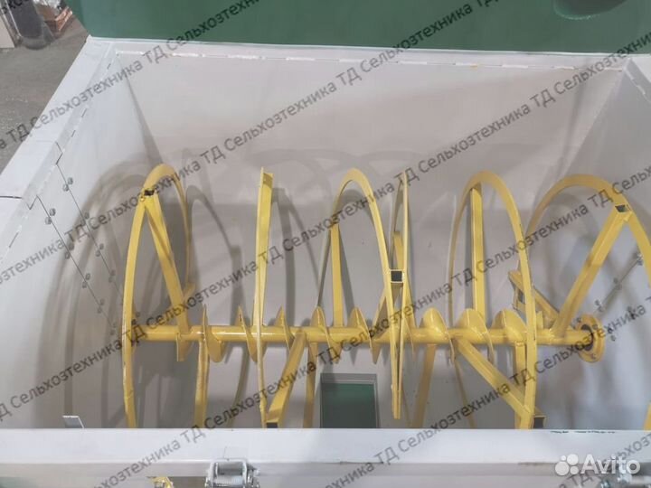 Смеситель шнековый горизонтальный