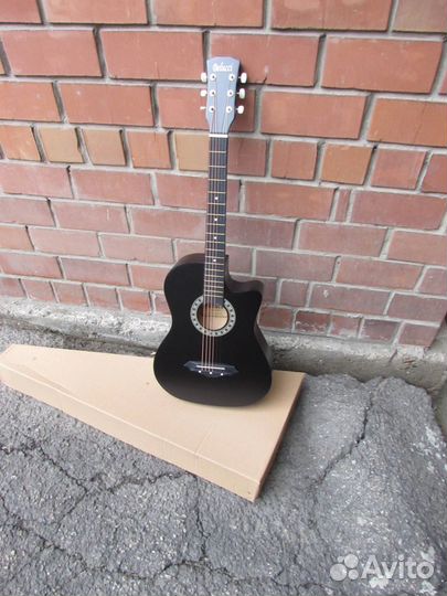 Гитара классическая