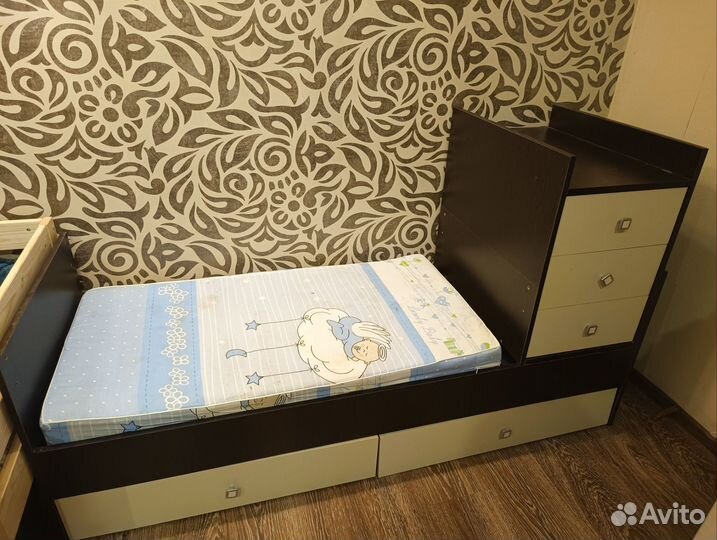 Детская кровать венге
