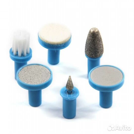 Маникюрный - педикюрный набор новый