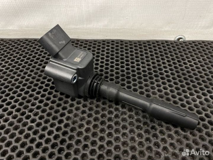 Катушка зажигания Audi A4 B9 cvkb 2.0 2016