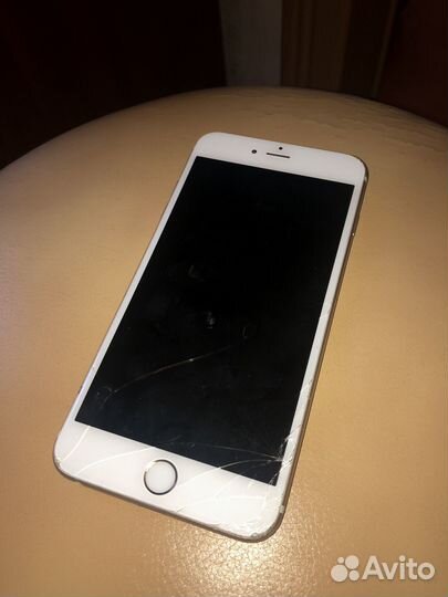 Телефон iPhone 6 plus