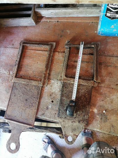 Задвижка, заслонка печная