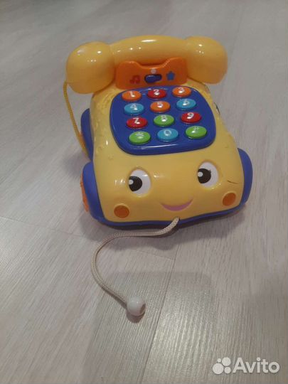 Развивающие и музыкальные игрушки для малышей