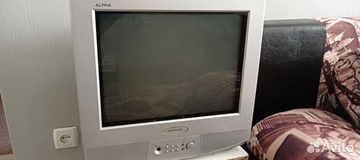 Телевизор б/у