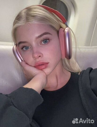 AirPods Max красные