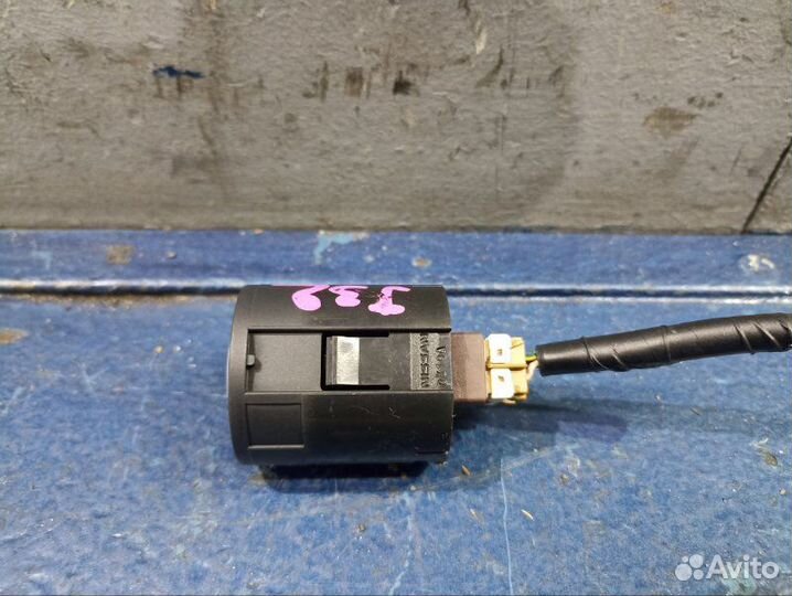 Кнопка Start / Stop Nissan Teana J32