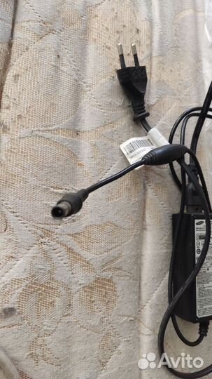 Блок питания 14v для монитора Samsung ноутбука