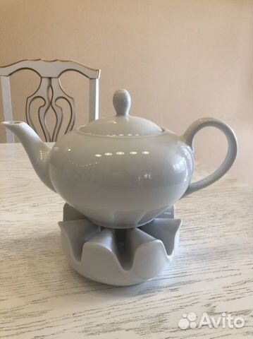 Заварочный чайник с подставкой