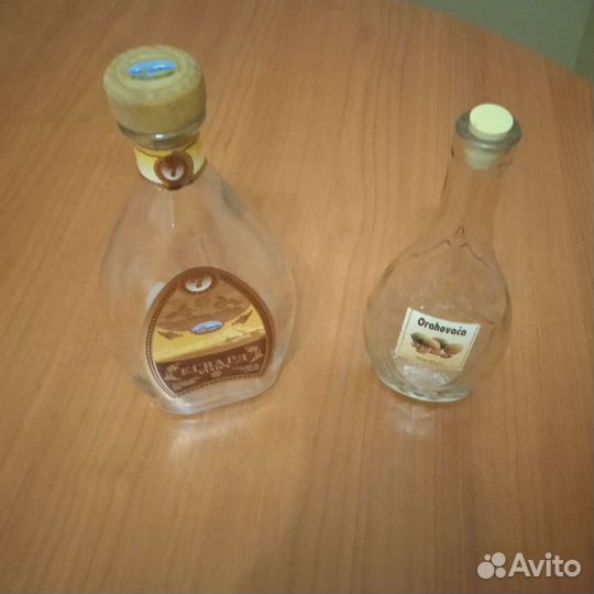 Бутылки для коллекции