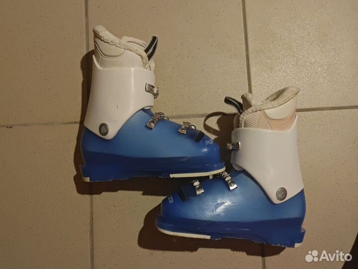 Горнолыжные ботинки для девочки 205