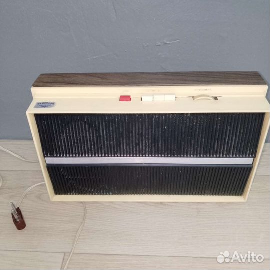 Радиоприёмник сетевой