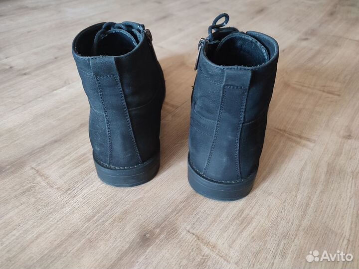 Мужские ботинки