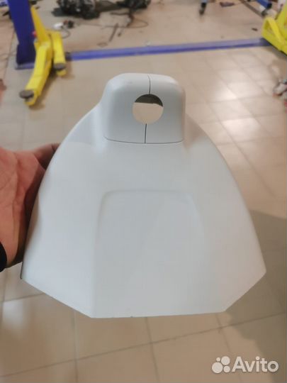 Кожух камеры ассистентов и зеркала Skoda Superb 3