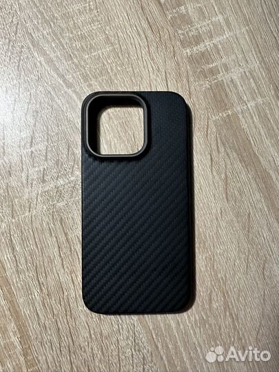 Чехол на iPhone 14 pro