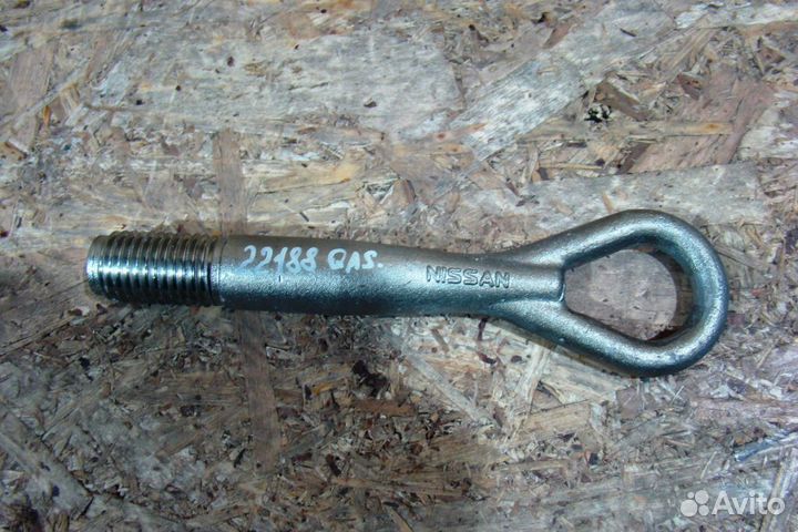 Nissan Qashqai J10 Крюк буксировочный