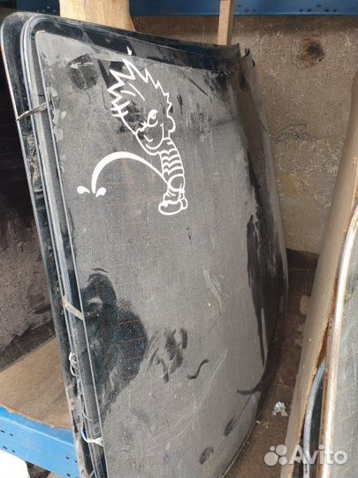 Заднее стекло на бмв е46 седан