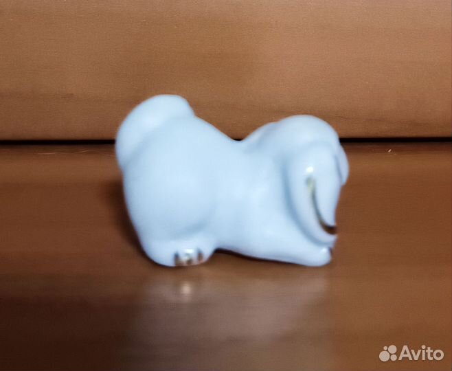 Статуэтка щенок бультерьера