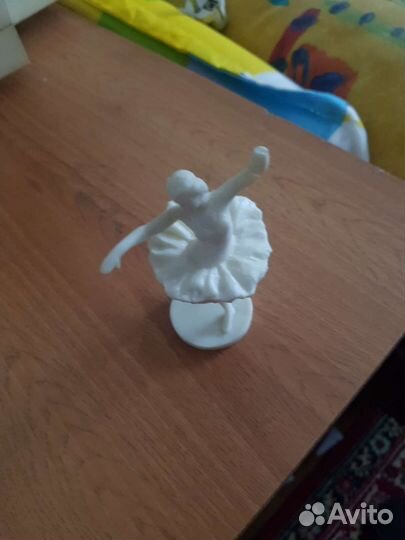 Статуэтка балерина(старинная)