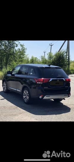 Mitsubishi Outlander 2 CVT, 2016, 122 000 км