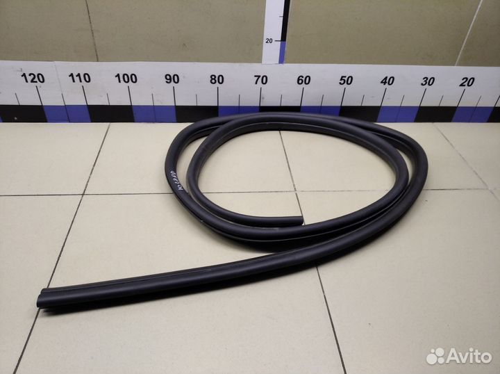 Уплотнитель (внутри) Focus II 2008-2011