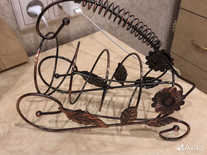 Подставка для винных бутылок