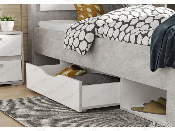 Комплект детской мебели новый