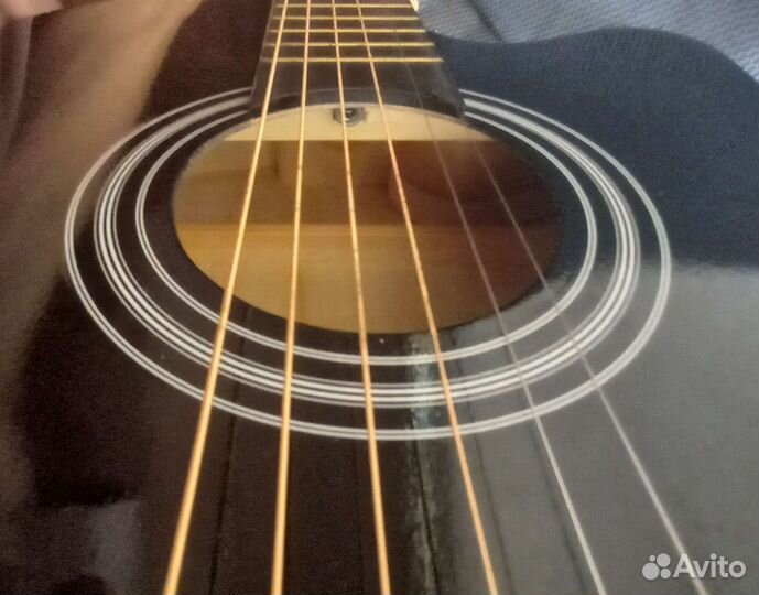 Акустическая гитара belucci