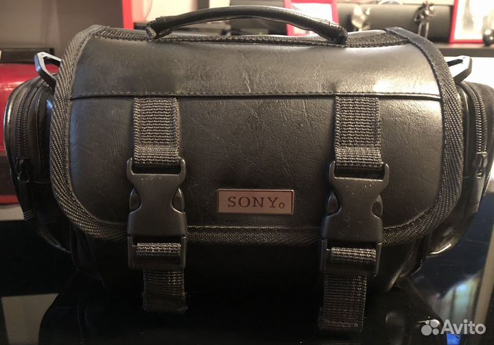 Сумка Sony для фотоаппаратов и видеокамер