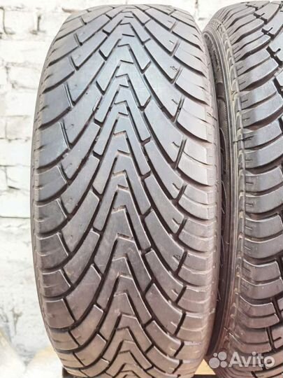 Goodyear Wrangler F1 235/65 R17 104V
