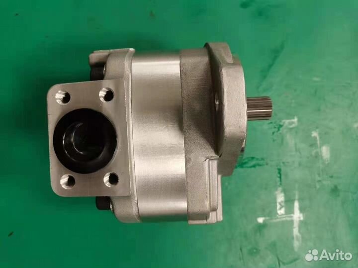 Насос гидравлический для Komatsu D455 Владивосток