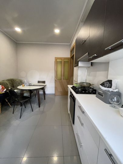 3-к. квартира, 80,4 м², 2/2 эт.