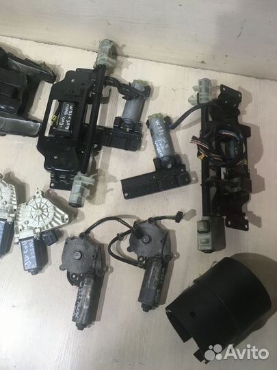 Моторчик стеклоподьемника Мерседес W221